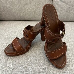 Coach Vintage Sandal Platform Mule Carmel leather size 7 1/2 Great condition